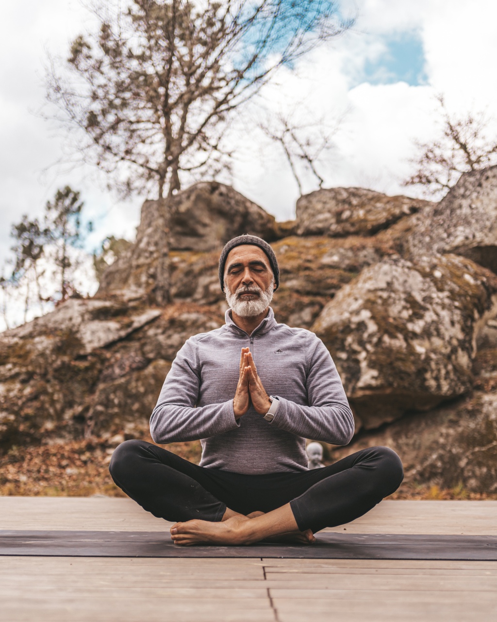 Yoga Contra o Sedentarismo: O Segredo da Vitalidade